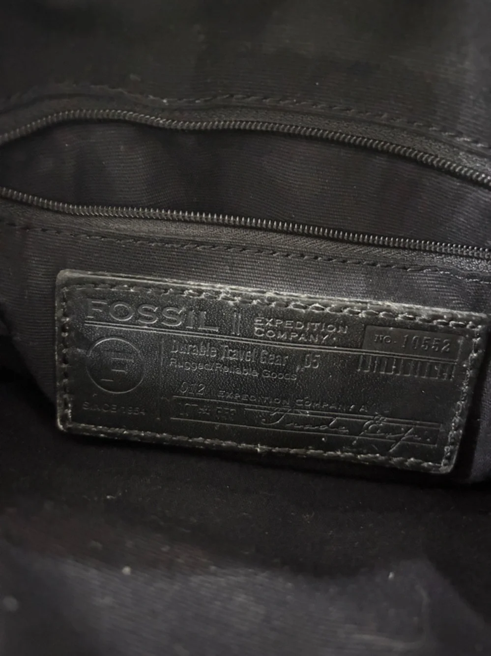 Fossil Expedition co. Black Leather Messenger Rare Vintage Crossbody Bag